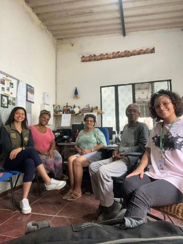 Registro fotográfico: Reunião com a Cooperativa Coopcarmo — Documentário