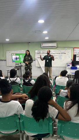 Colégio Estadual Antônio da Silva — Palestra